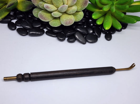 Pata de cabra con madera de ébano